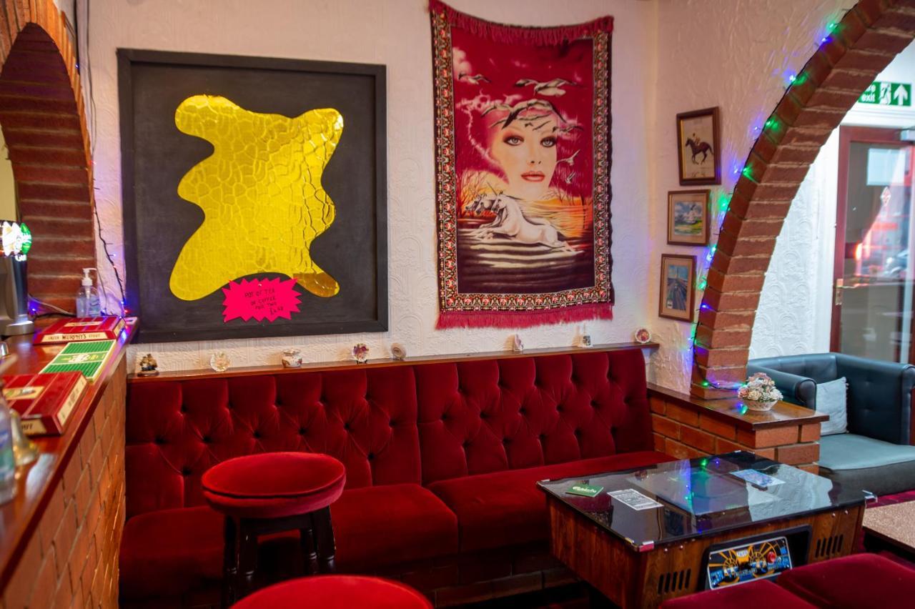 בלקפול The Ferndale Hotel מראה חיצוני תמונה