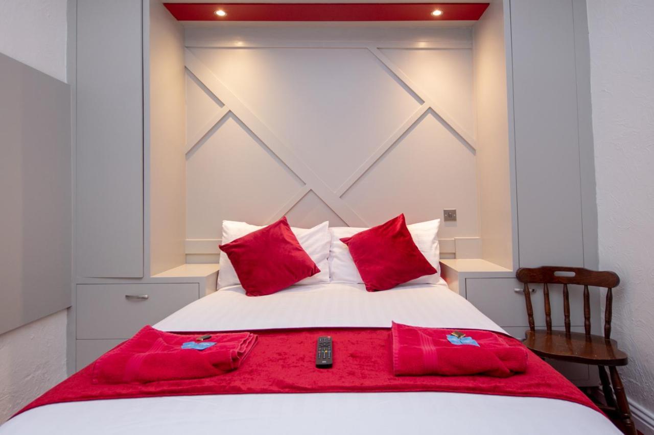 בלקפול The Ferndale Hotel מראה חיצוני תמונה